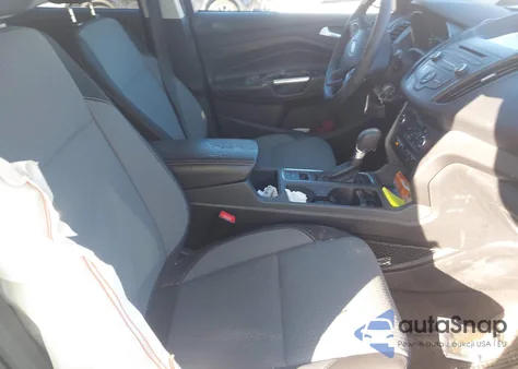 2017 Ford Escape Se z USA, uszkodzony, nr VIN 1FMCU9GD4HUE61068